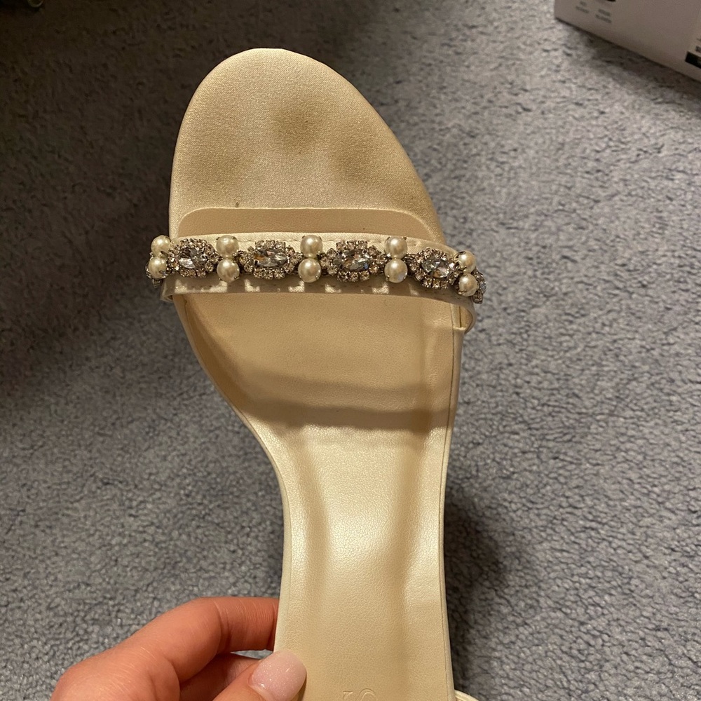 David’s Bridal bridal shoes